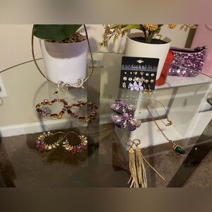 Jewelry Set with Multicolor Gems and Purple Statement Earrings 7 pieces